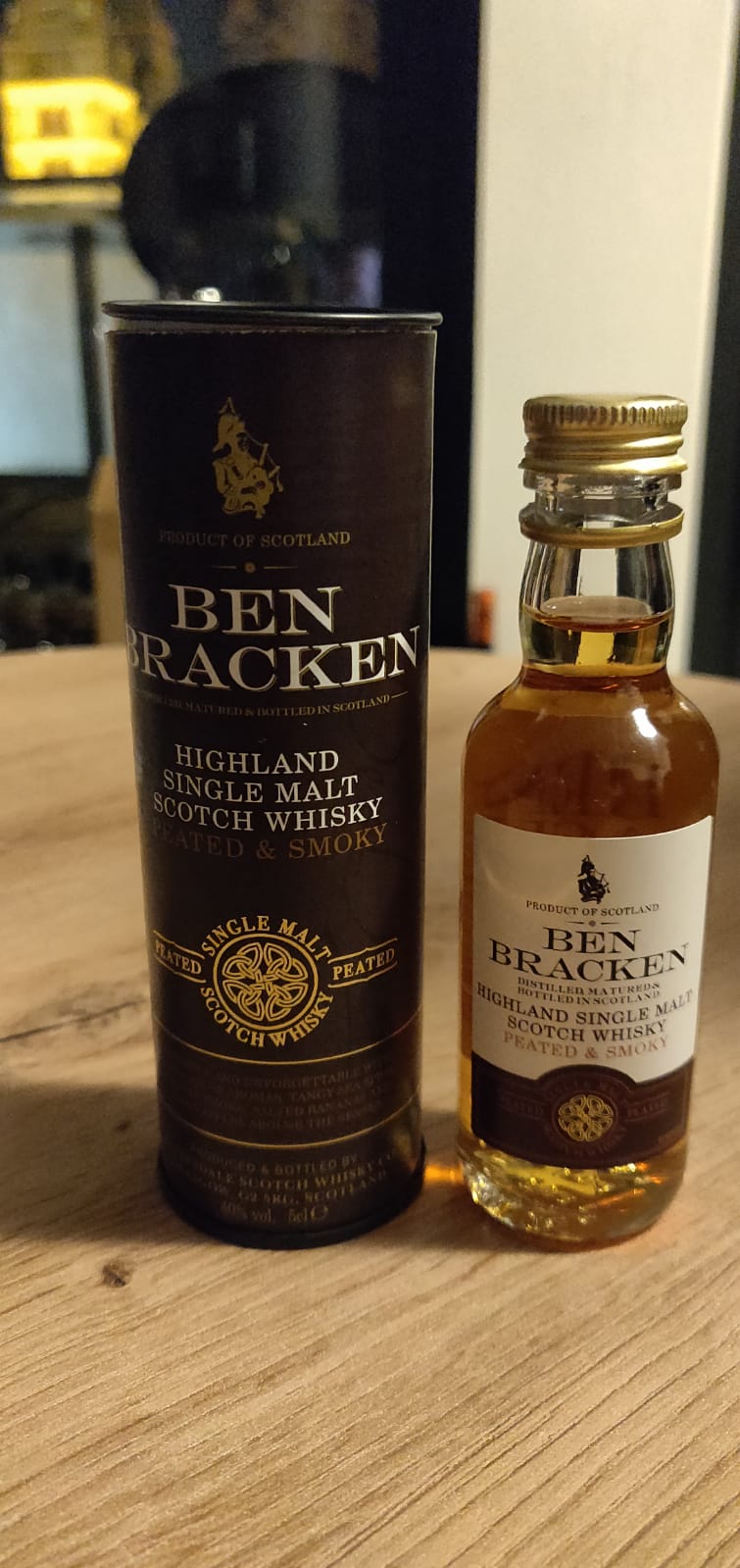 Ben Bracken Highland Single Malt Scotch Whisky Peated & Smoky für LIDL -  Whiskygraphie